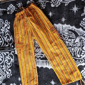 Peruvian Colombian South American Capri Pants